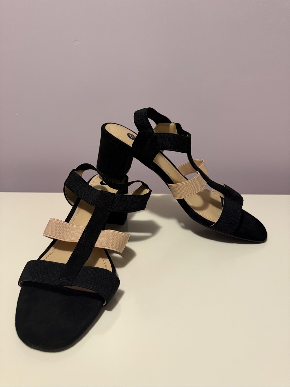 Common Project Women’s Black and Beige Strappy Block Heel Sandals Size 9